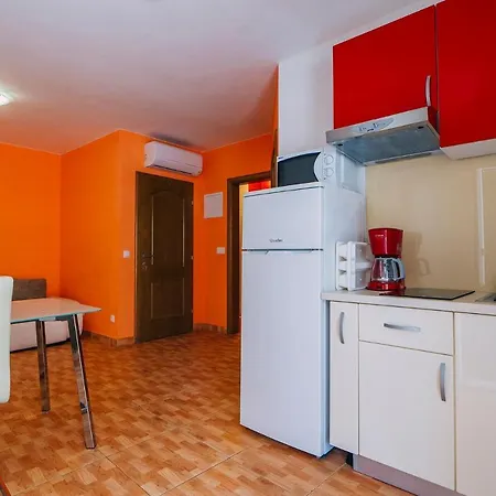 Διαμέρισμα Luxur Center