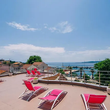 Luxur Center * Baška Voda